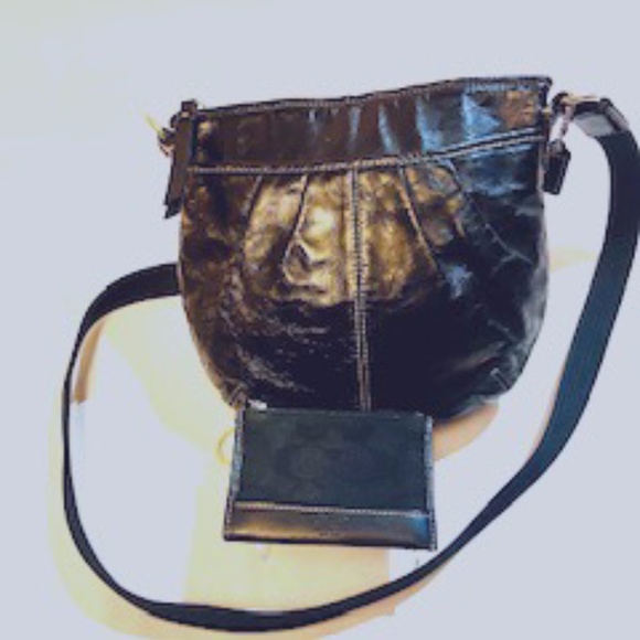 🌺Authentic Bundle Coach Crossbody & Keychain Wallet - Picture 1 of 9
